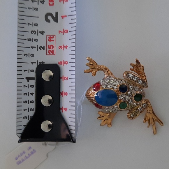 NWT Vintage Goldtone Rhinestone Frog Brooch - Picture 6 of 6
